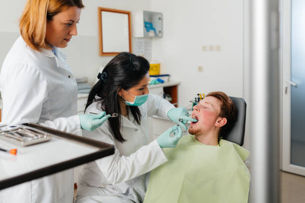 Best Urgent Tooth Repair  in Glenville, WV